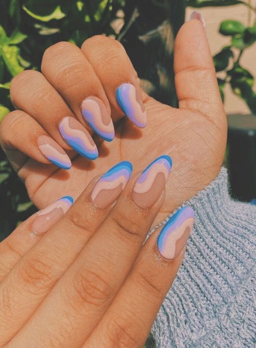 Nails 