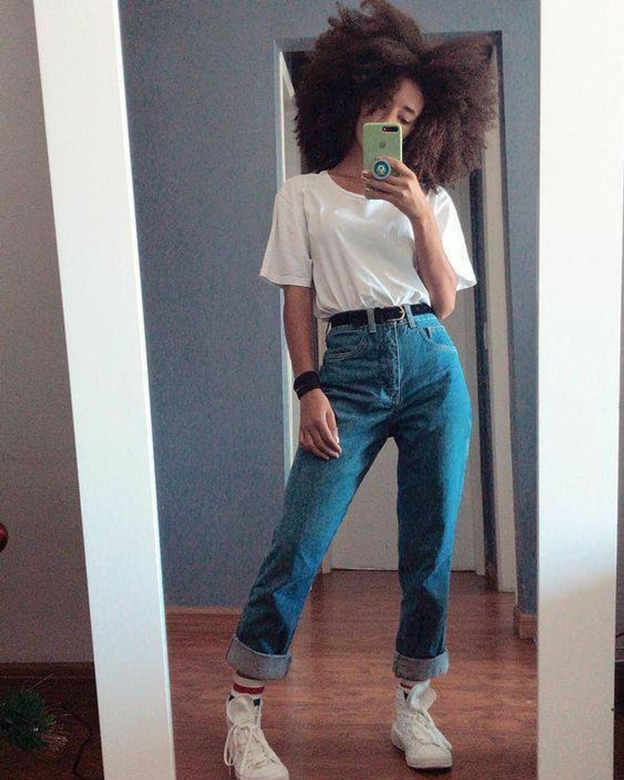 Fashion Como usar um mom jeans e ficar muito fashion