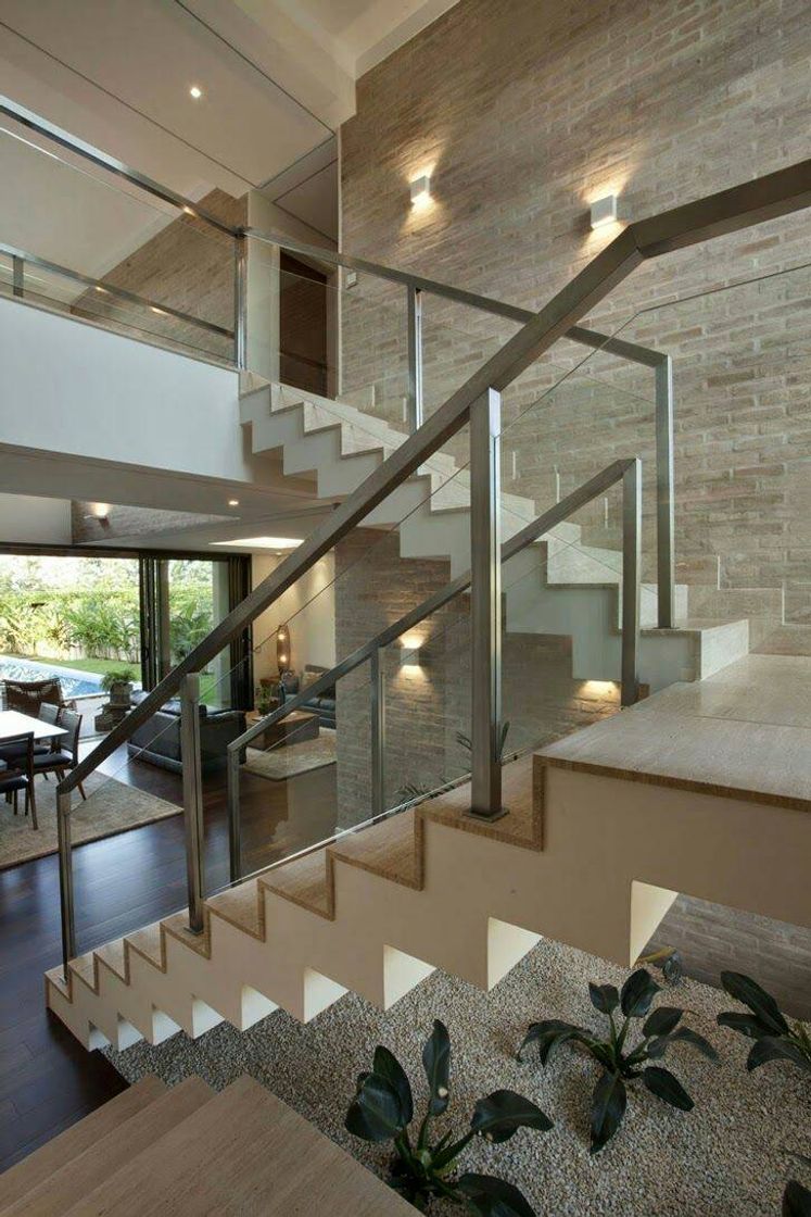 Moda Stairs 