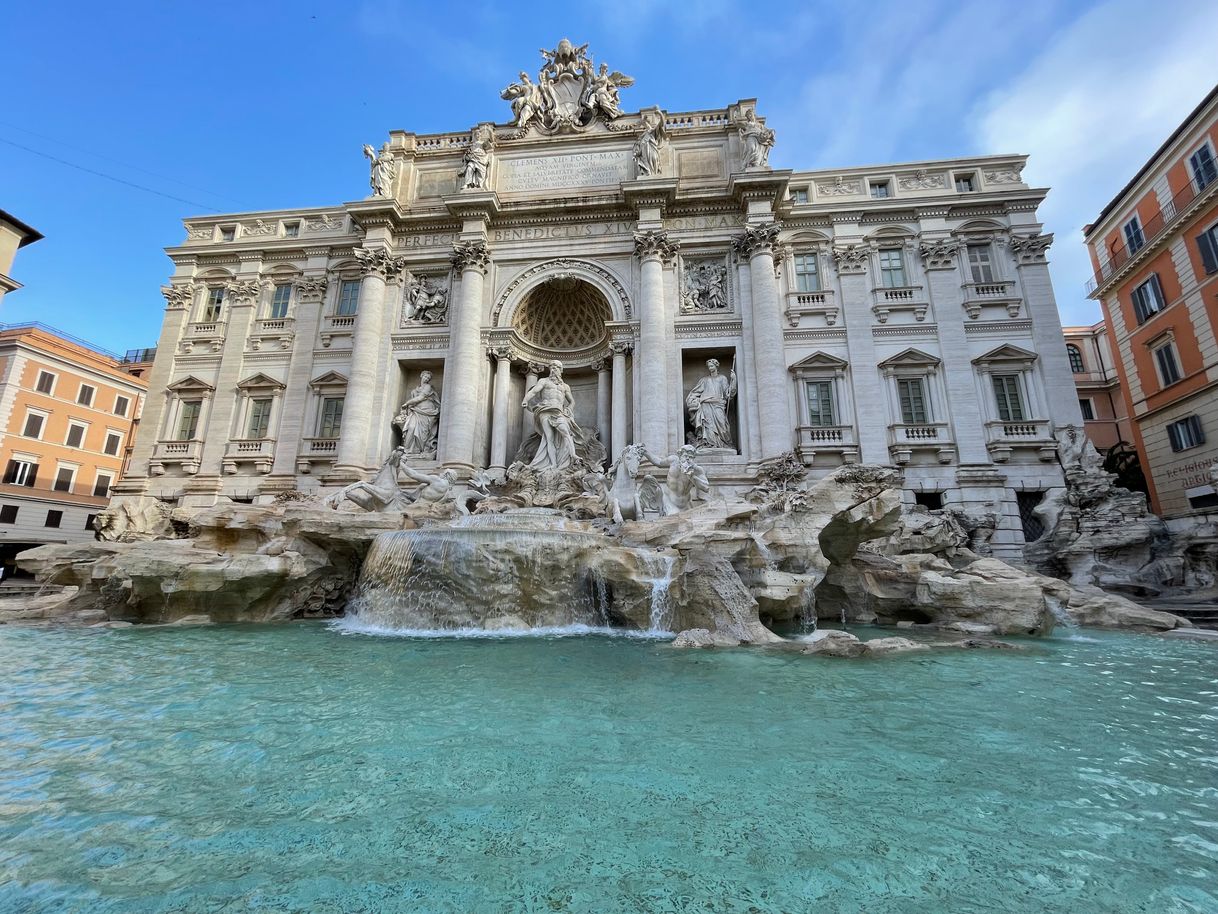 Place Fontana di Trevi