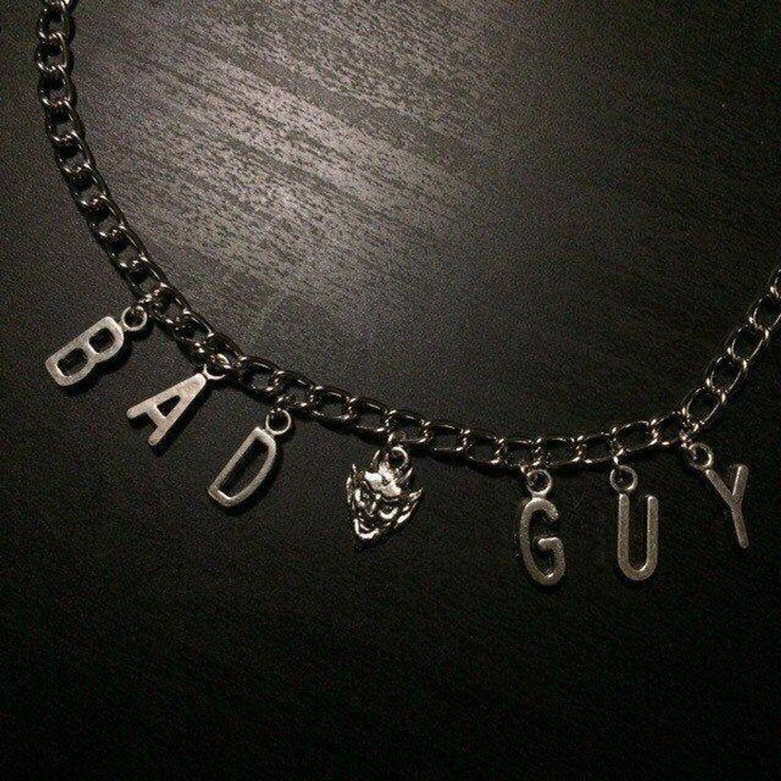 Moda • BadGuy Chain⛓ •