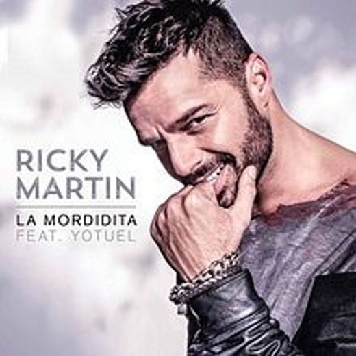 Ricky Martin - La Mordidita (ft. Yotuel) 