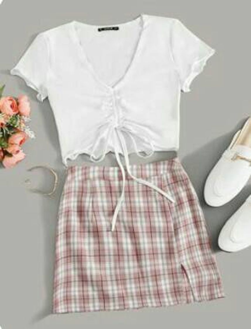 Fashion Conjunto cropped branco e saia 🌈