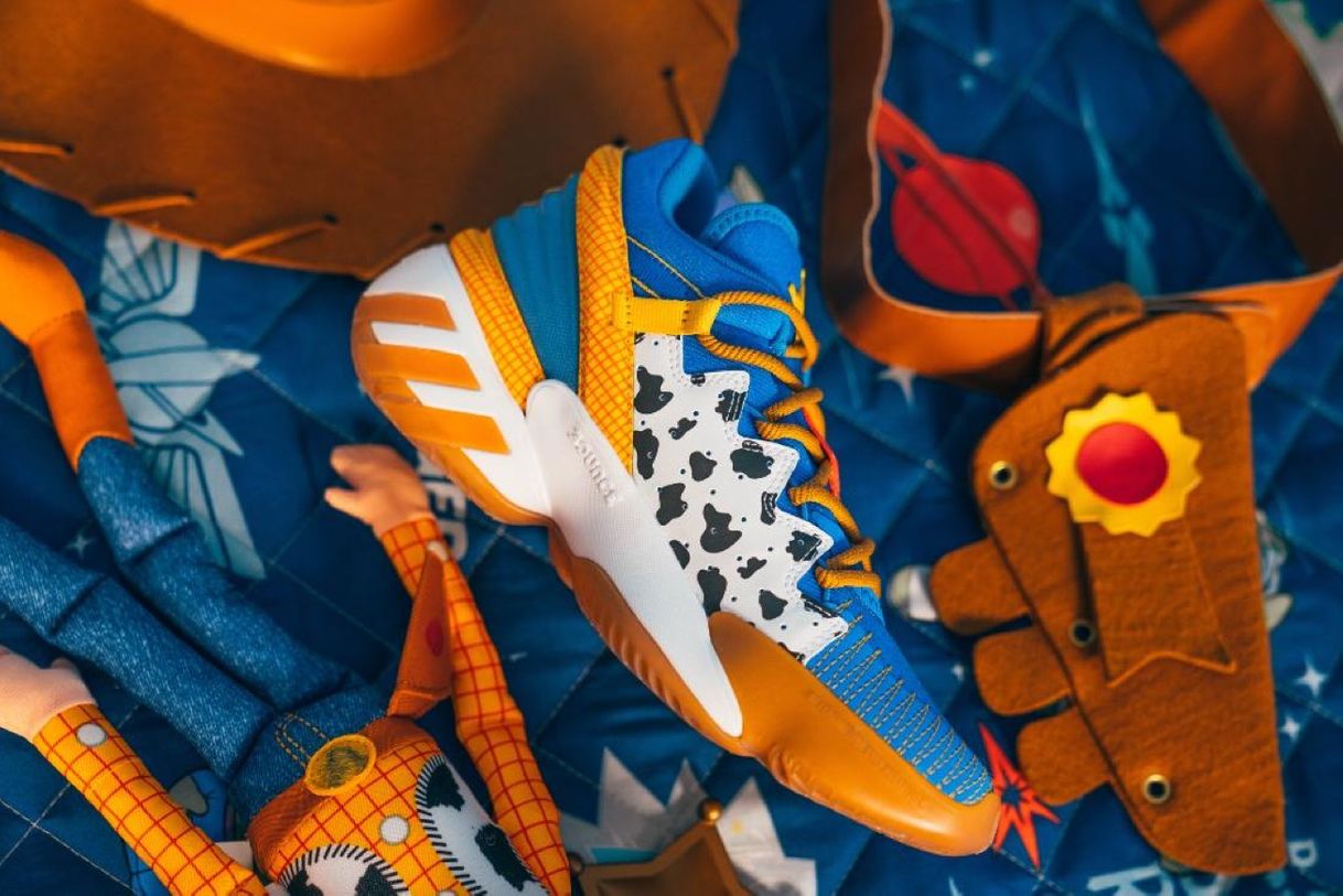 Moda Adidas x Toy Story 