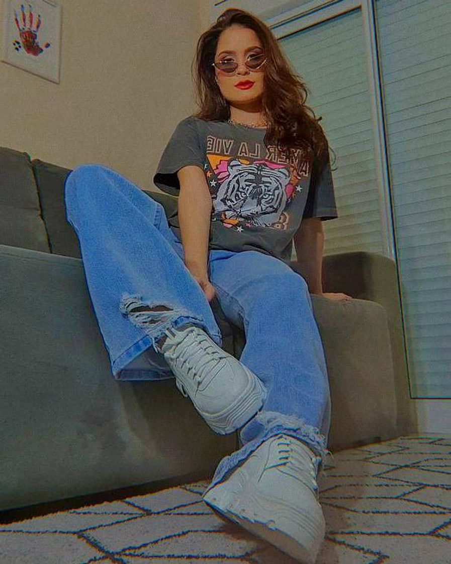 Moda Look com Tshirt ✨