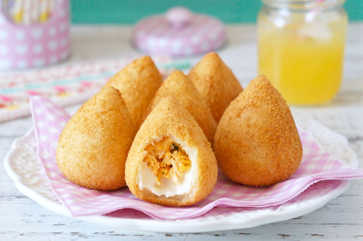 Restaurantes Coxinha de frango com catupiry 