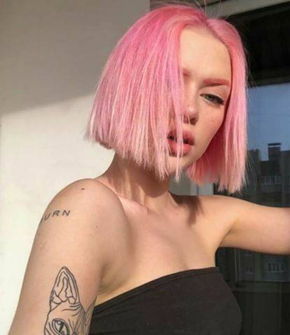 Moda pink long bob hair