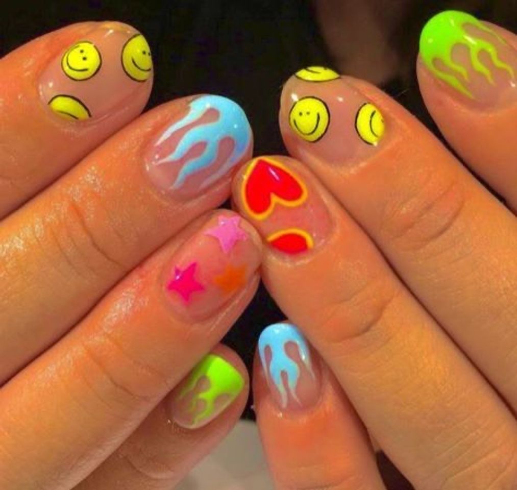 Social Artsy nail 