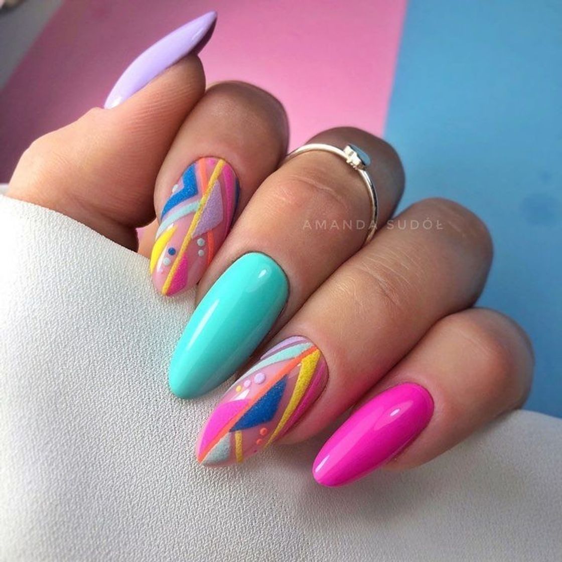 Social Nail art 