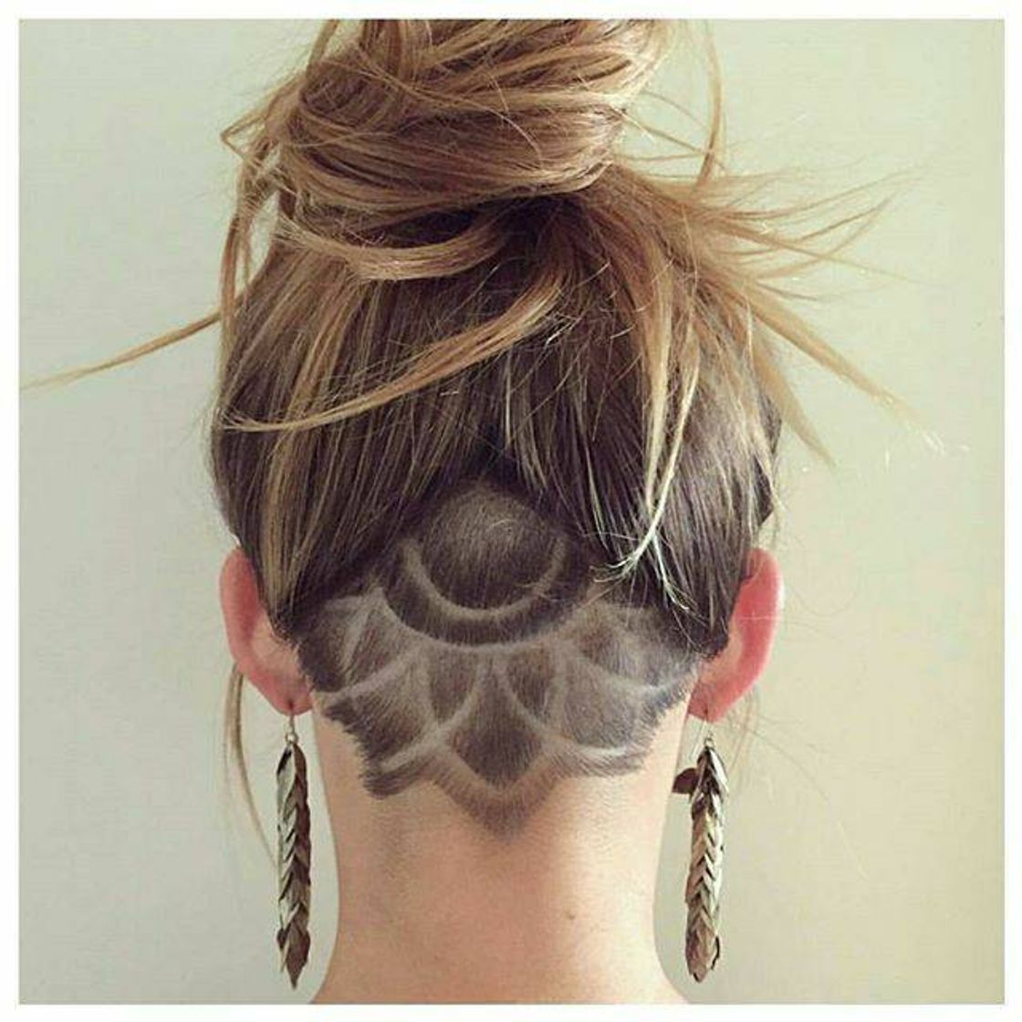 Fashion Undercut feminino