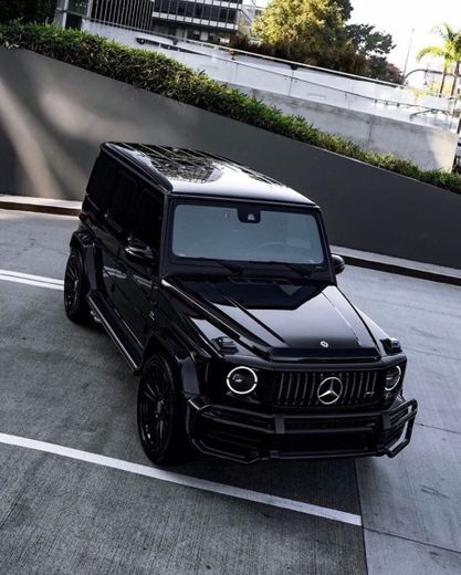 Mercedes Benz G-class black 