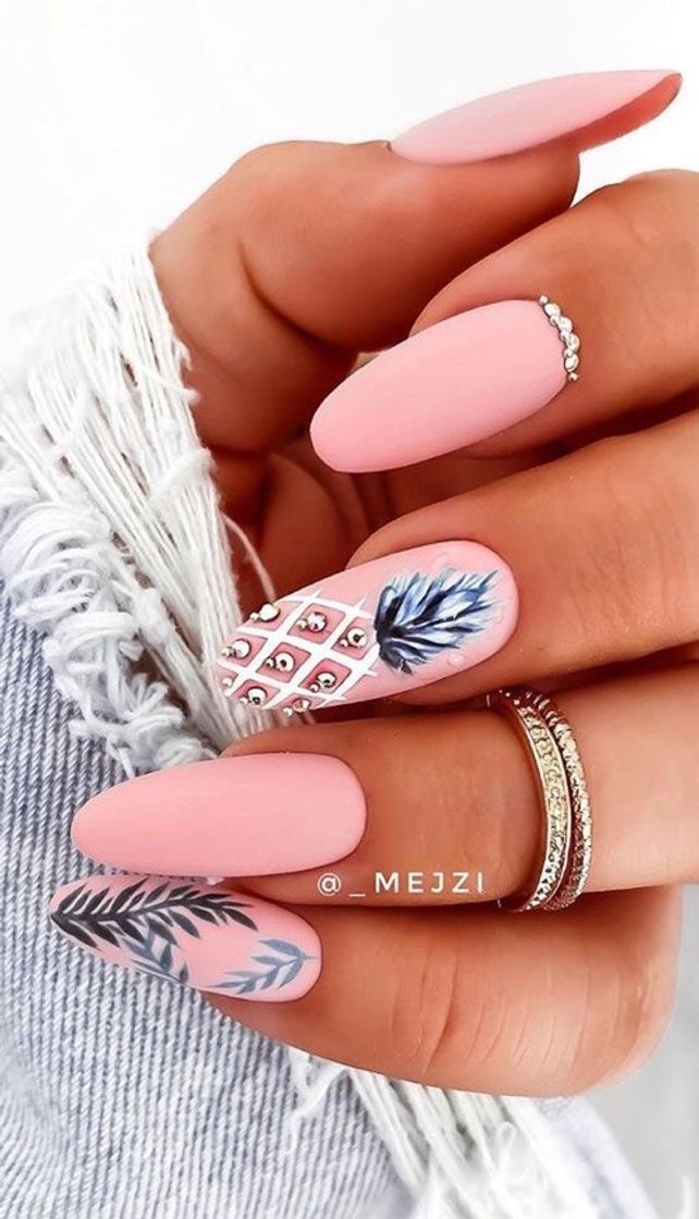 Fashion Pineaple pink nails