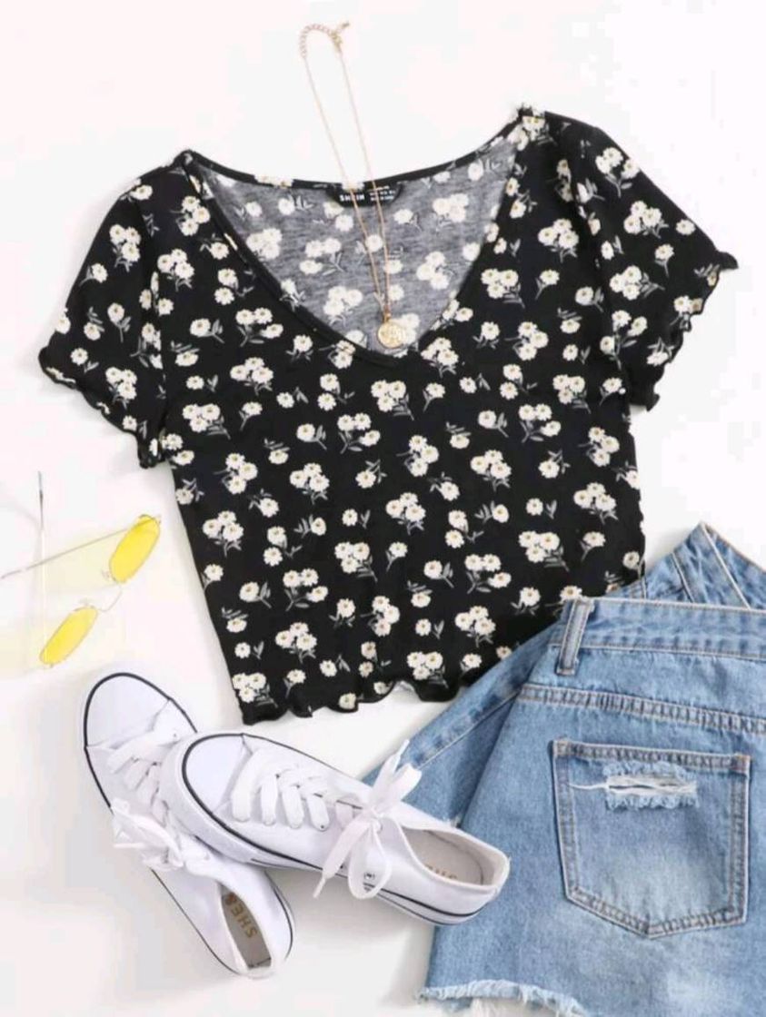 Moda ✨ Blusa Shein floral R$23,95 ✨