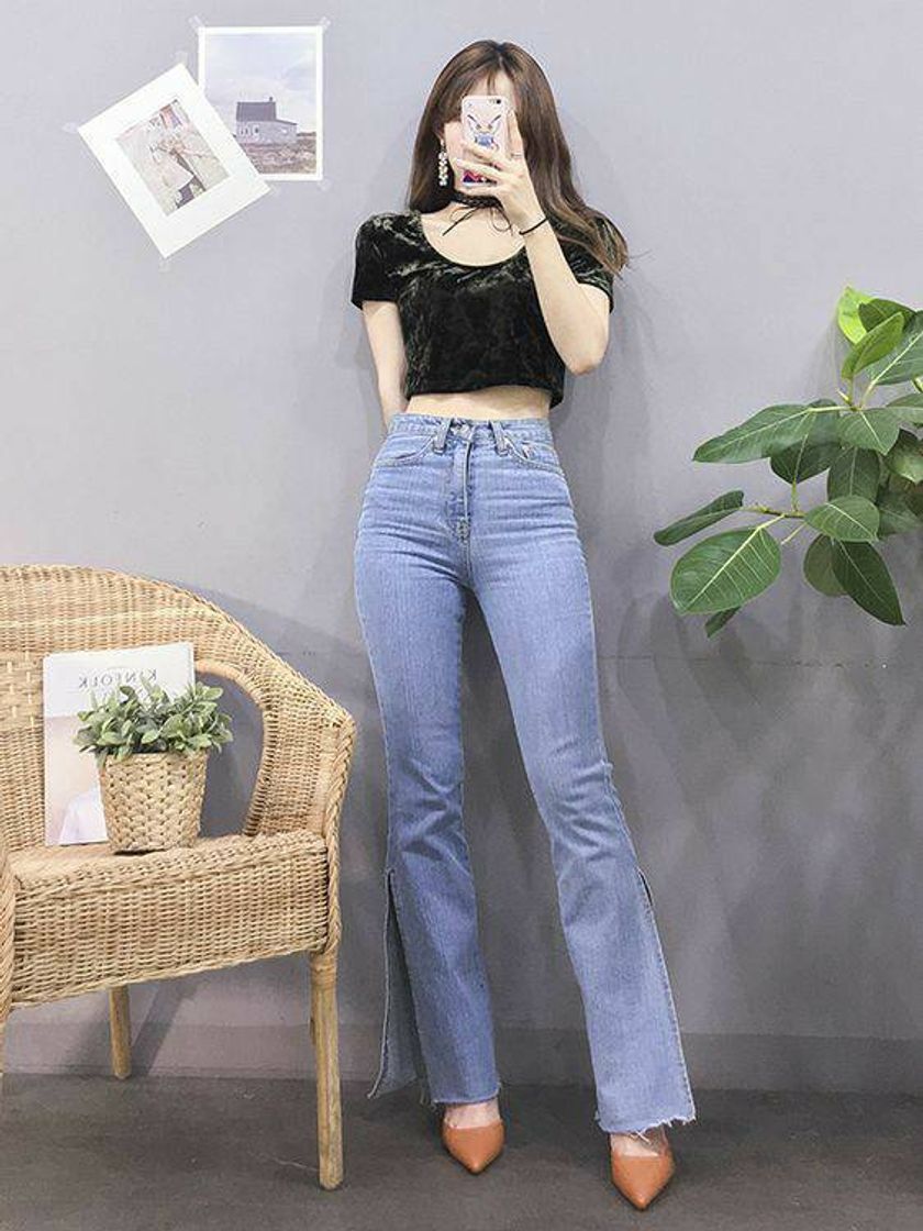 Fashion Even jeans can put together an elegant look.