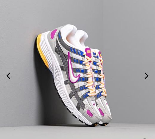 Nike BV1021-009, Running Shoe Womens, Grey Fog