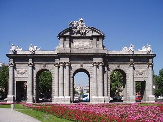 Puerta de Alcalá