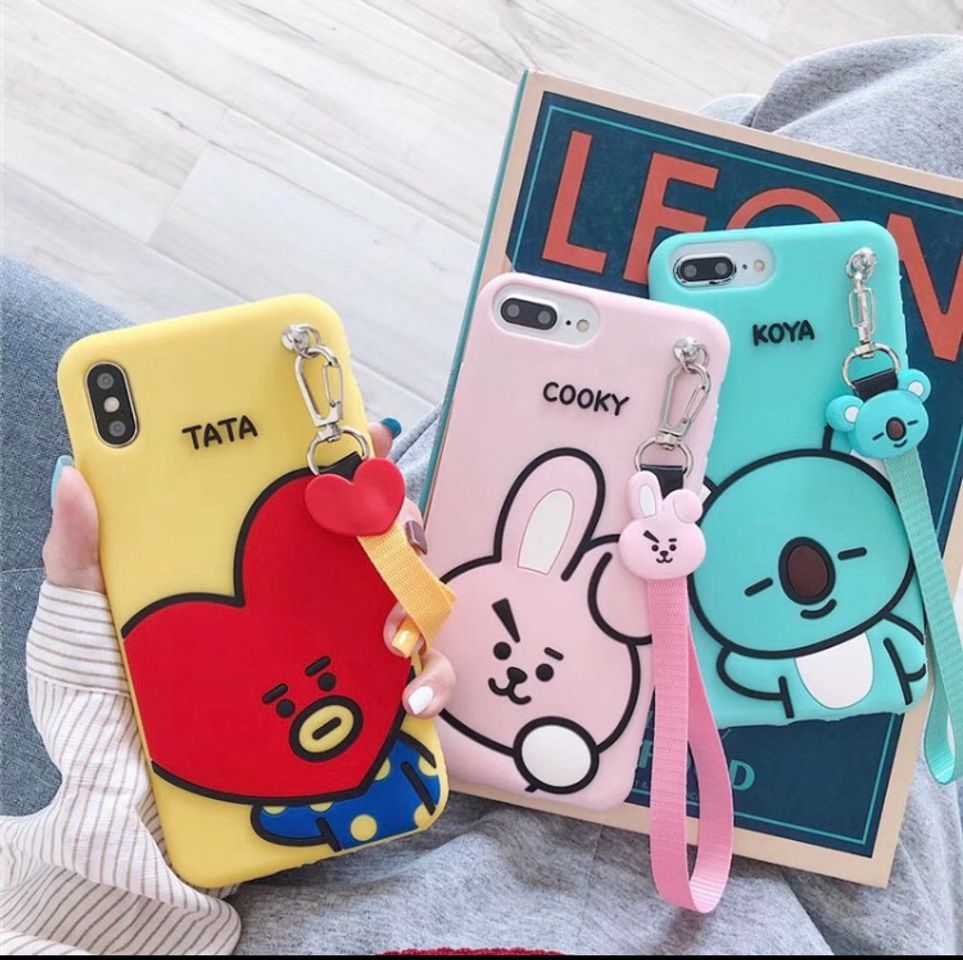 Capinha para Celular iPhone BT21 BTS em Silicone