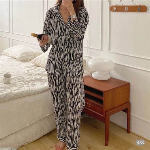 Pijama feminino manga longa estampado (zebra)