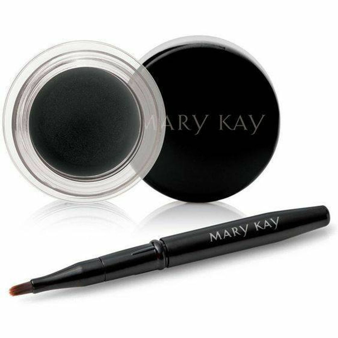 Moda Delineador em Gel Black da Mary Kay, esse é sensacional.