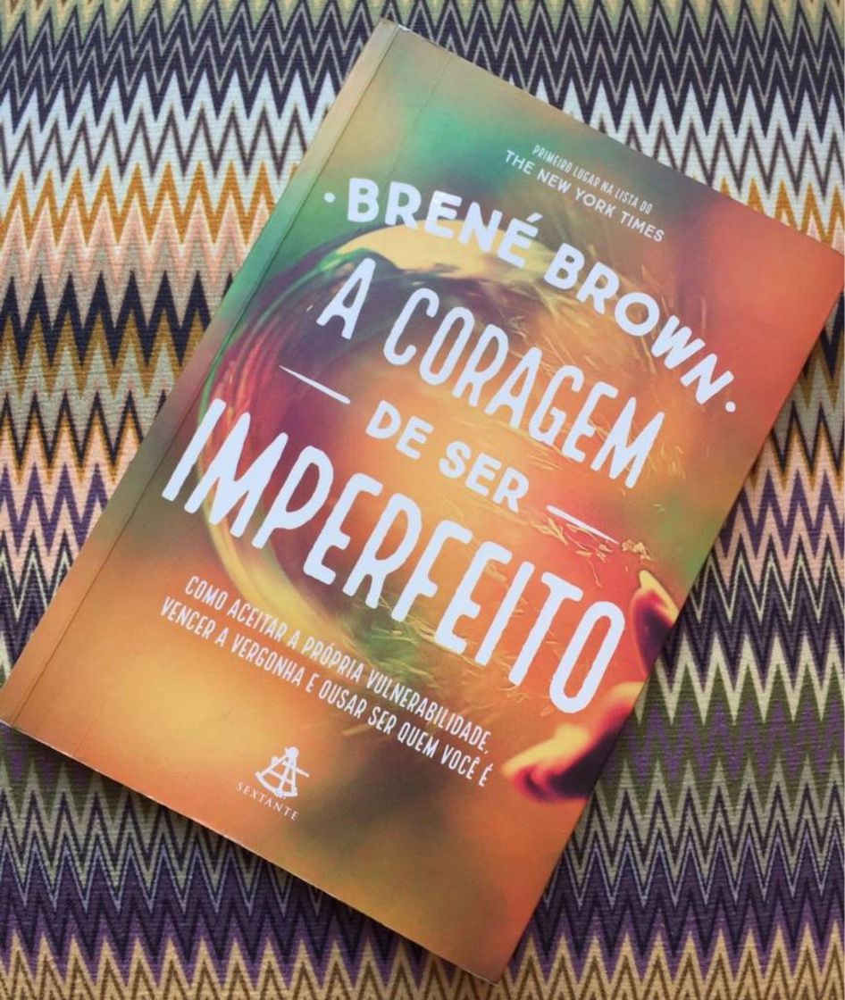 Book A coragem de ser imperfeito, de Brené Brown
