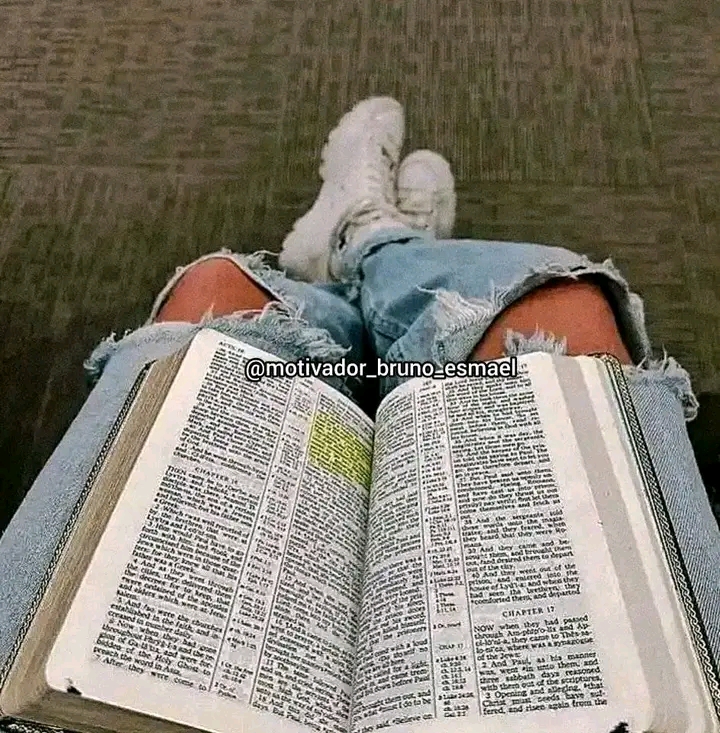 Book Bíblia 📕