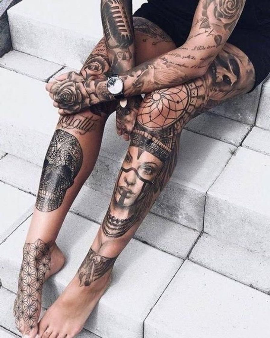 Fashion Corpo fechado de tattoos ✨