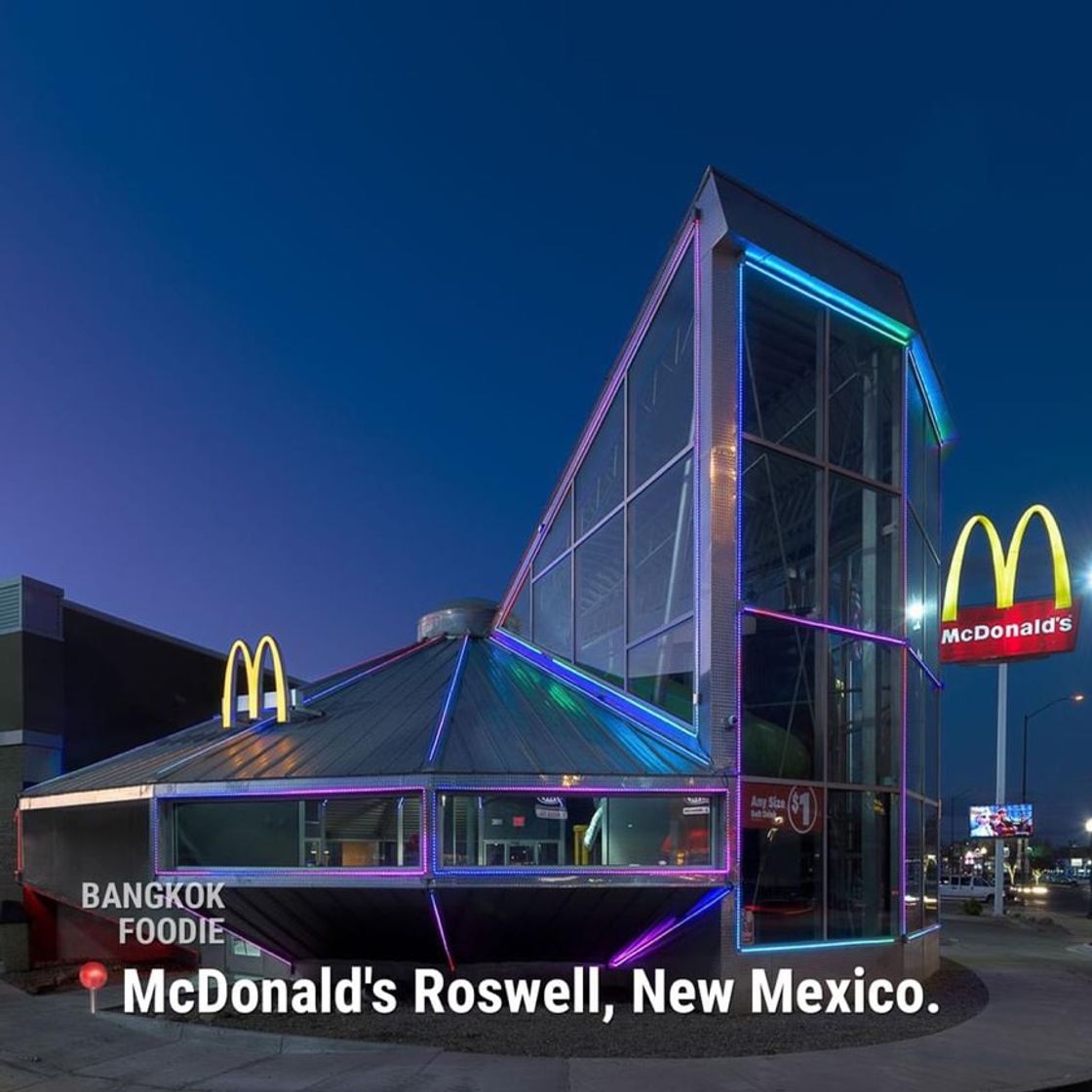 Moda McDonald’s Roswell, New Mexico.