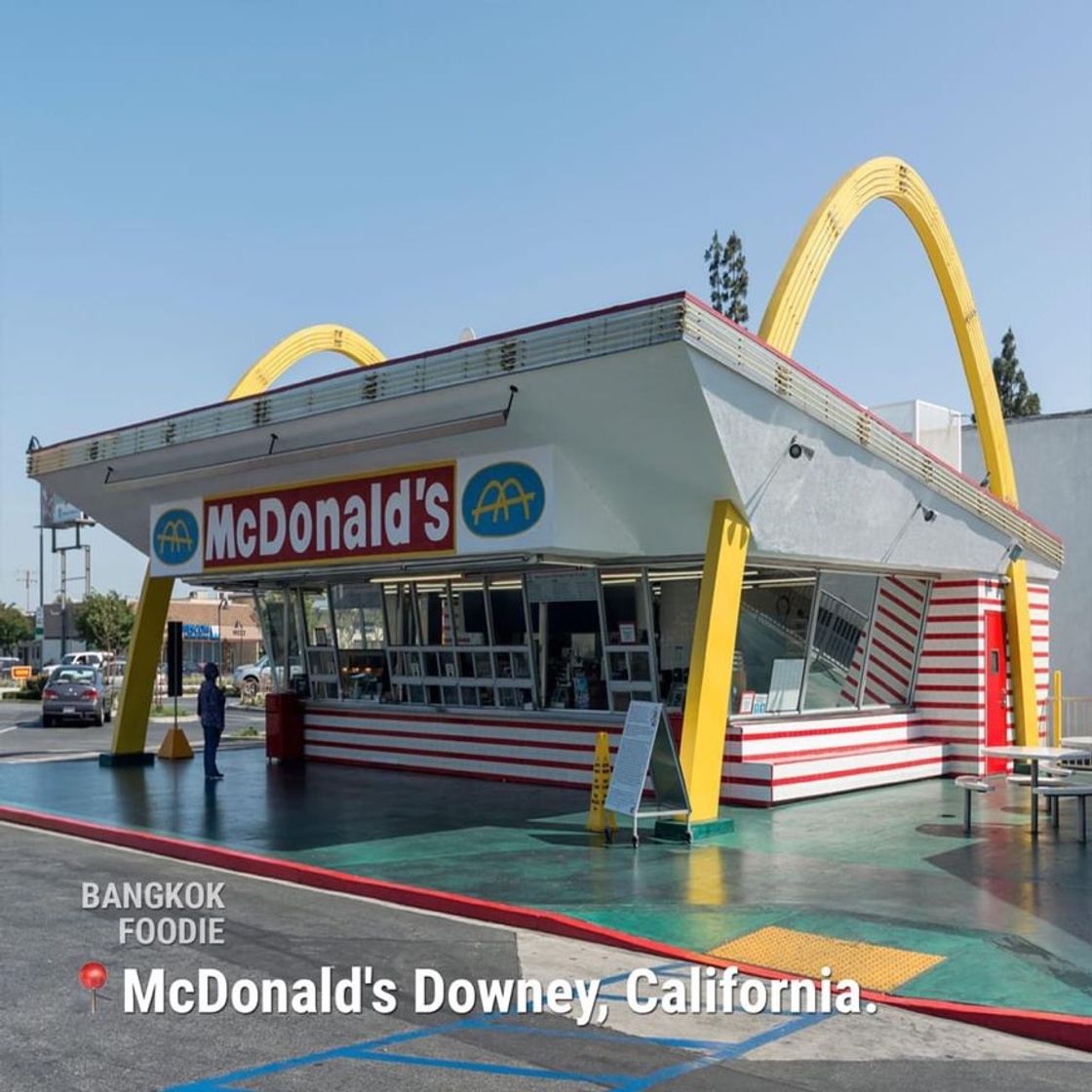 Moda McDonald’s Downey, California.