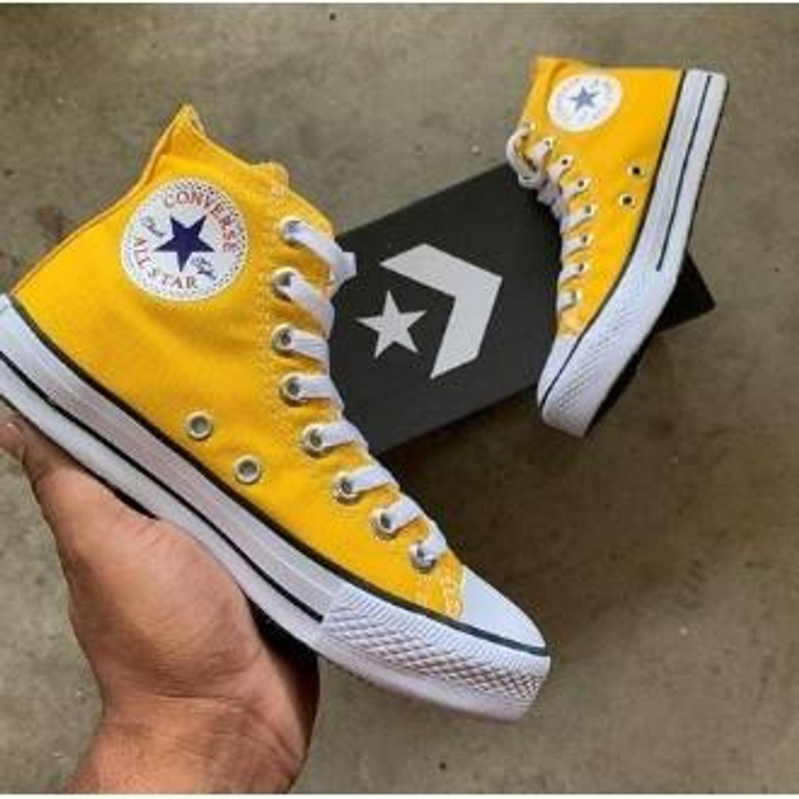 Moda ALL stars 💛 por apenas 60,00 na shopee com frete grátis!