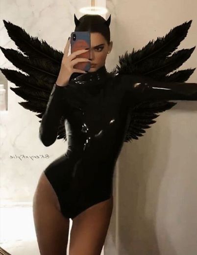Black angel 🖤
