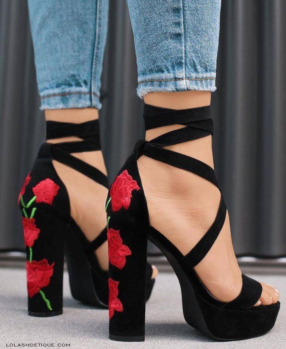 Moda SALTO BLACK c ROSES 