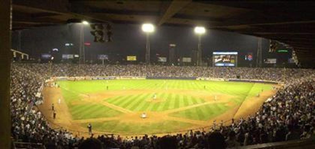 Lugar Estadio Universitario UCV