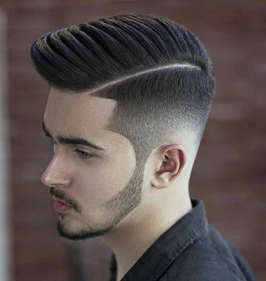 Fashion Corte de cabelo e barba. 