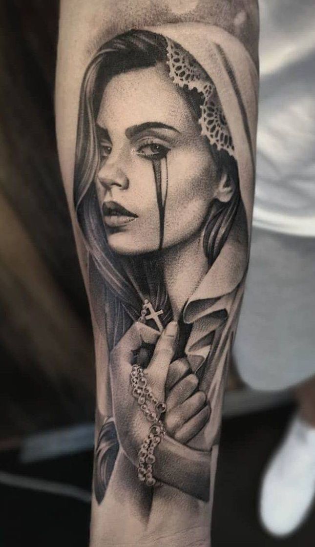 Social Que Linda,Tatuagem Religiosa