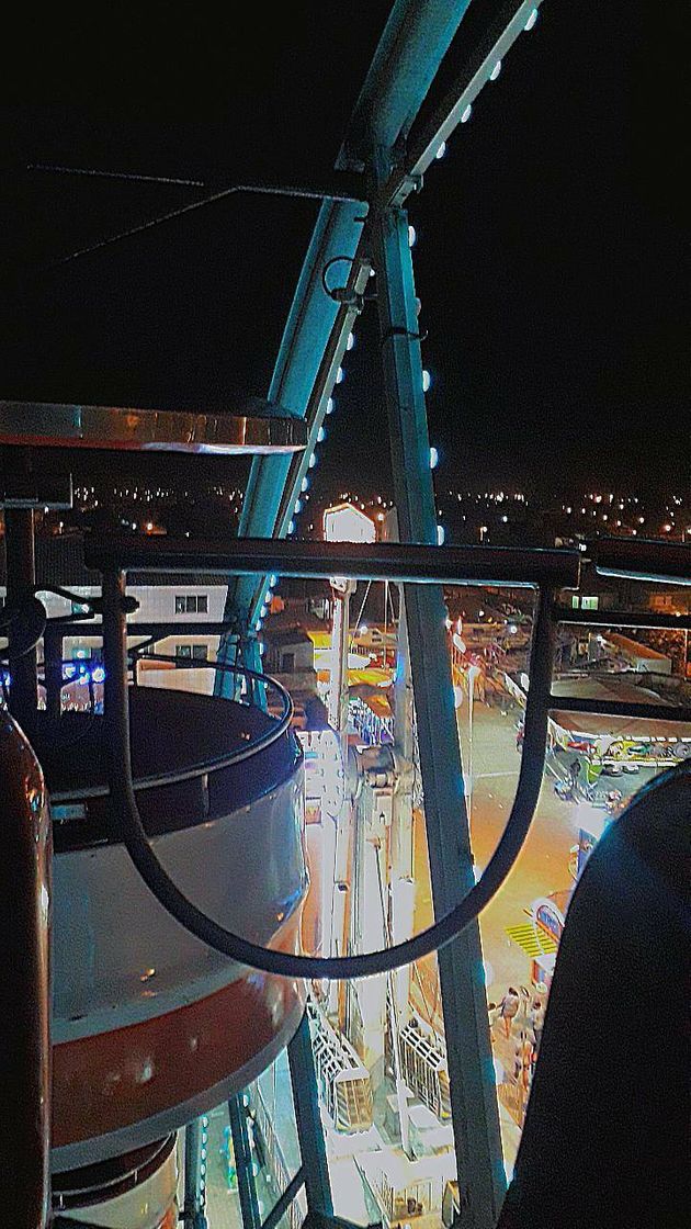 Fashion 🎡🌃