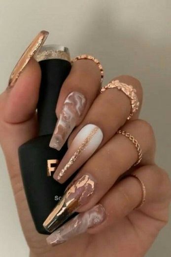 nails glamour