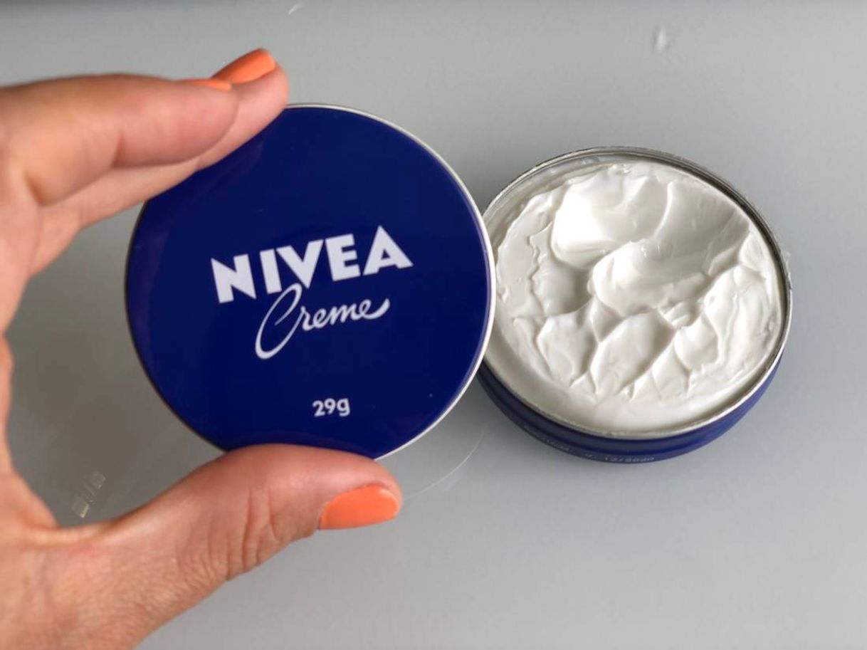 Social Nivea lata azul