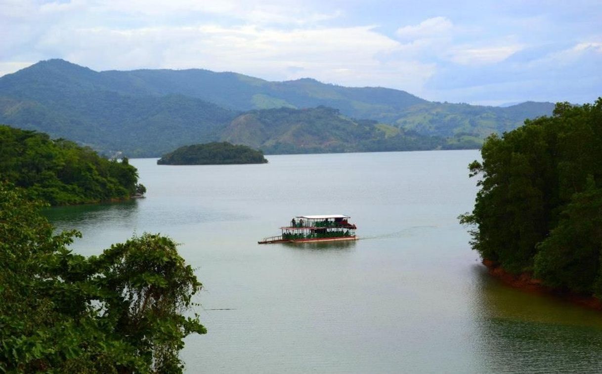 Restaurants Presa de Hatillo