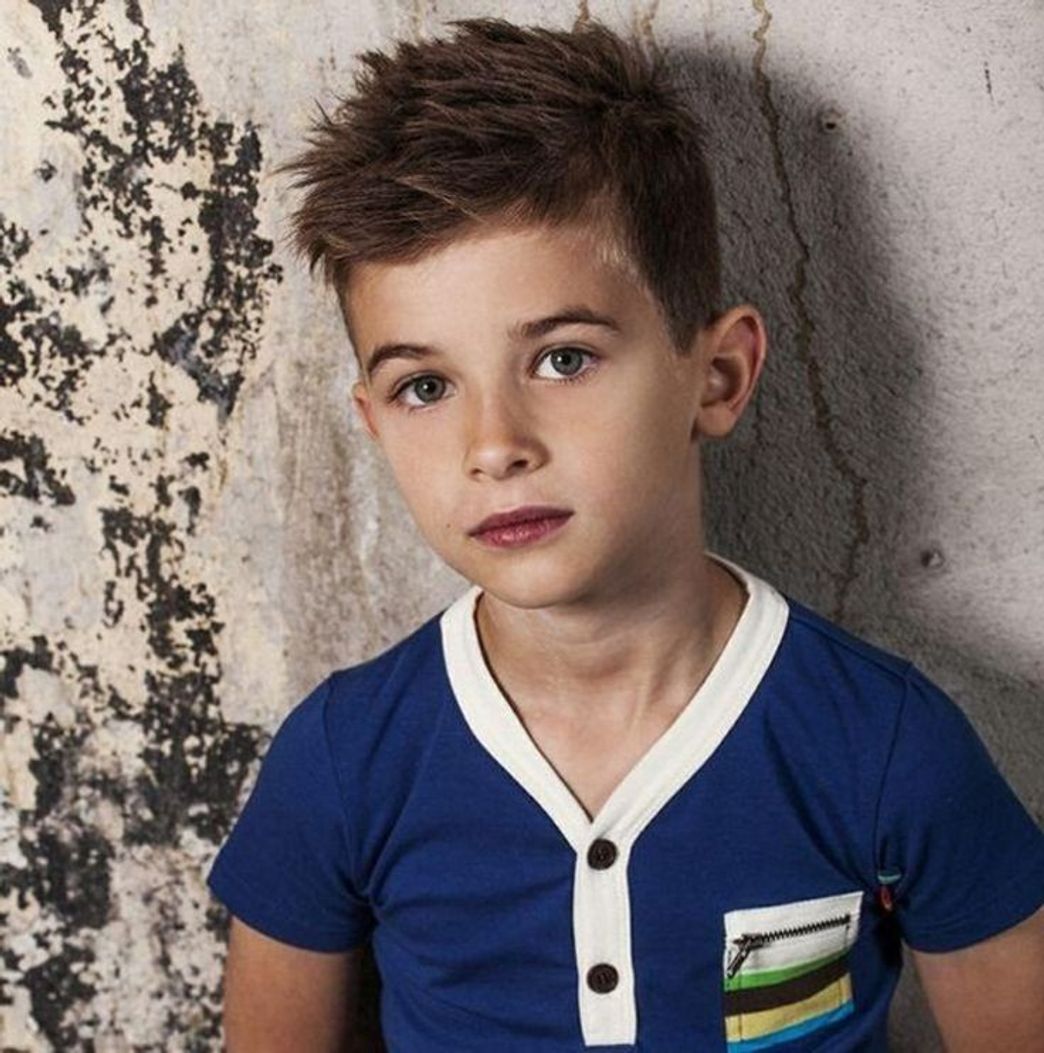 Moda Corte de cabelo infantil 