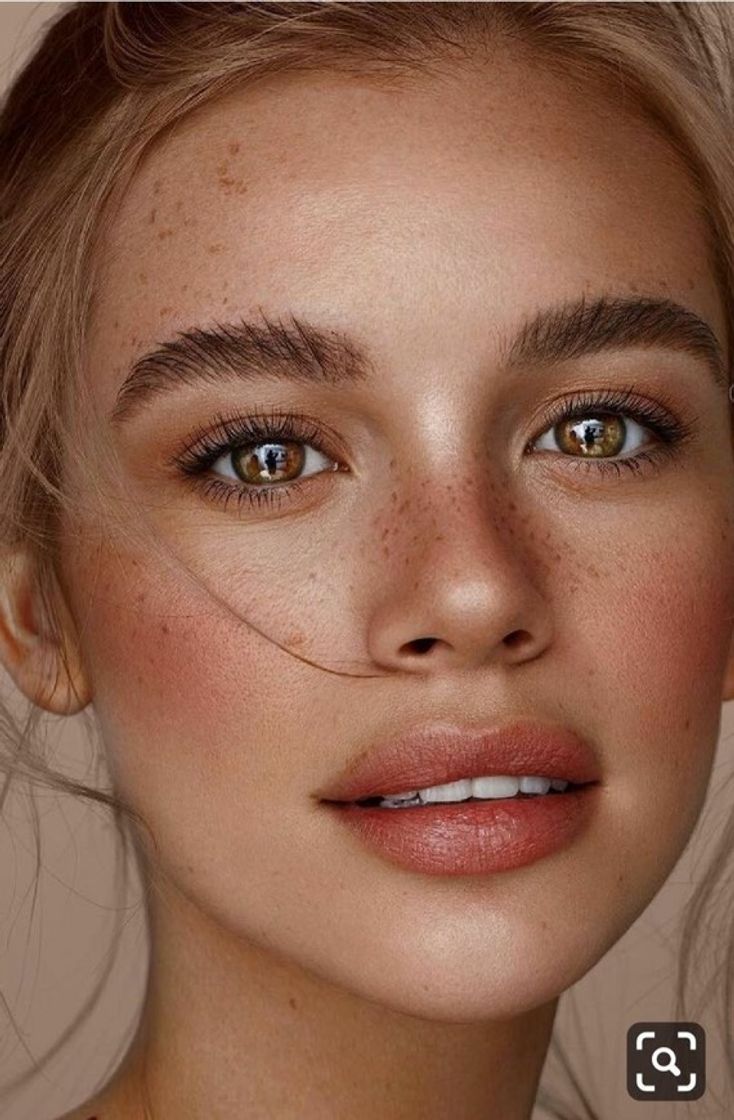 Moda freckles 😍