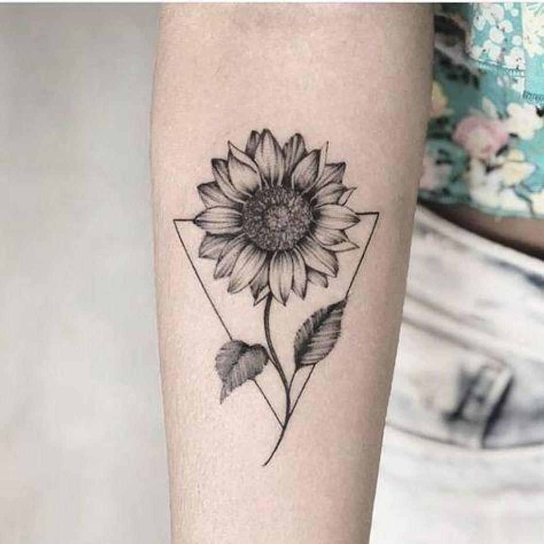 Fashion Tatuagem flor