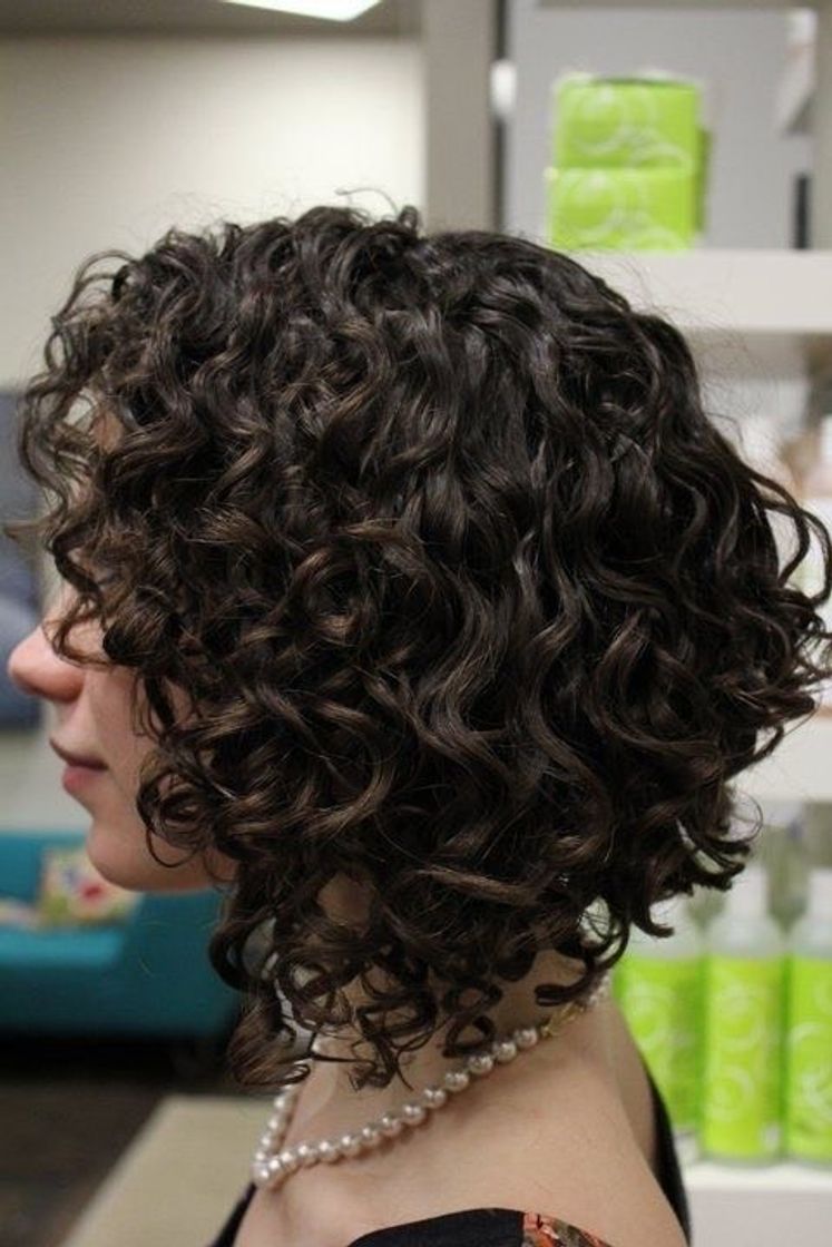 Curly hair 