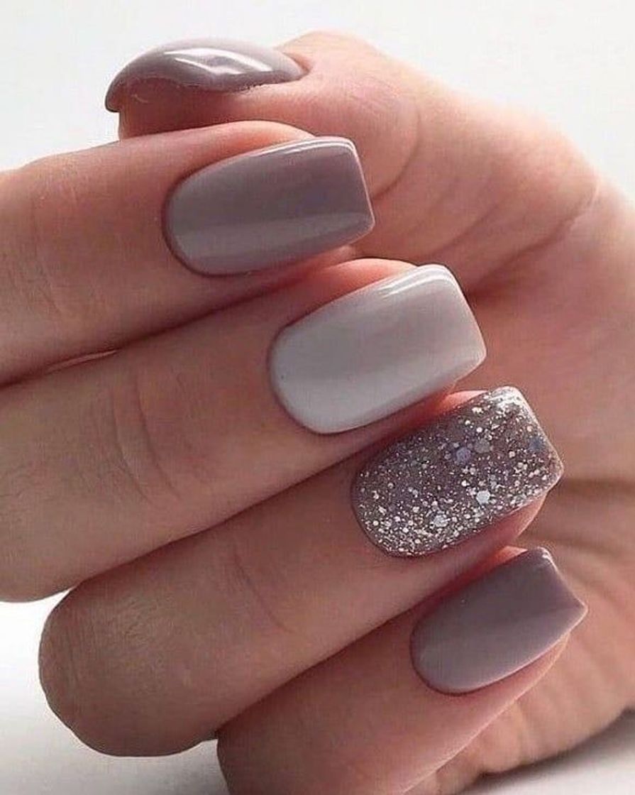 Fashion basic nails 