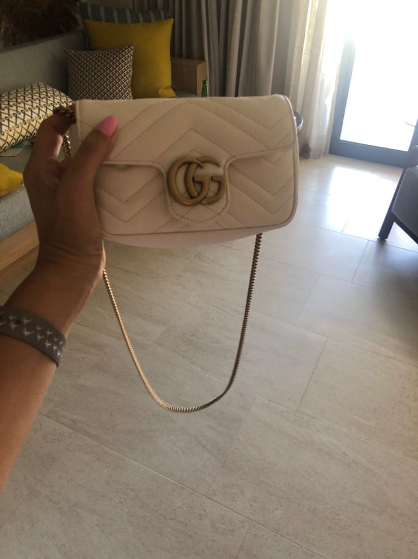 Fashion White GG Marmont matelassé leather super mini bag | GUCCI® US