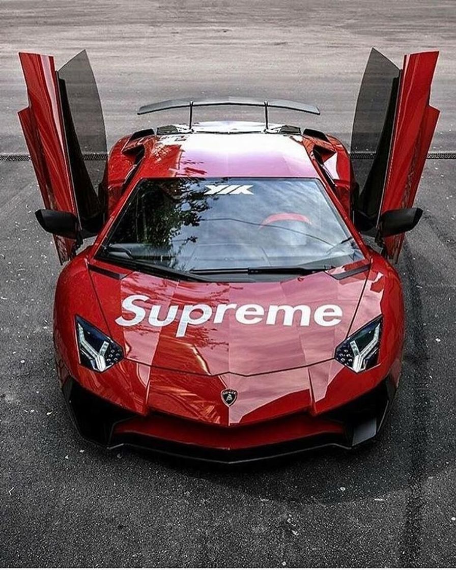 Moda Supreme Carro