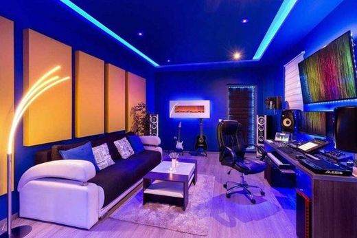 📍 Home Studio 📍