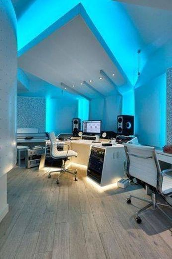 📍 Home Studio 📍