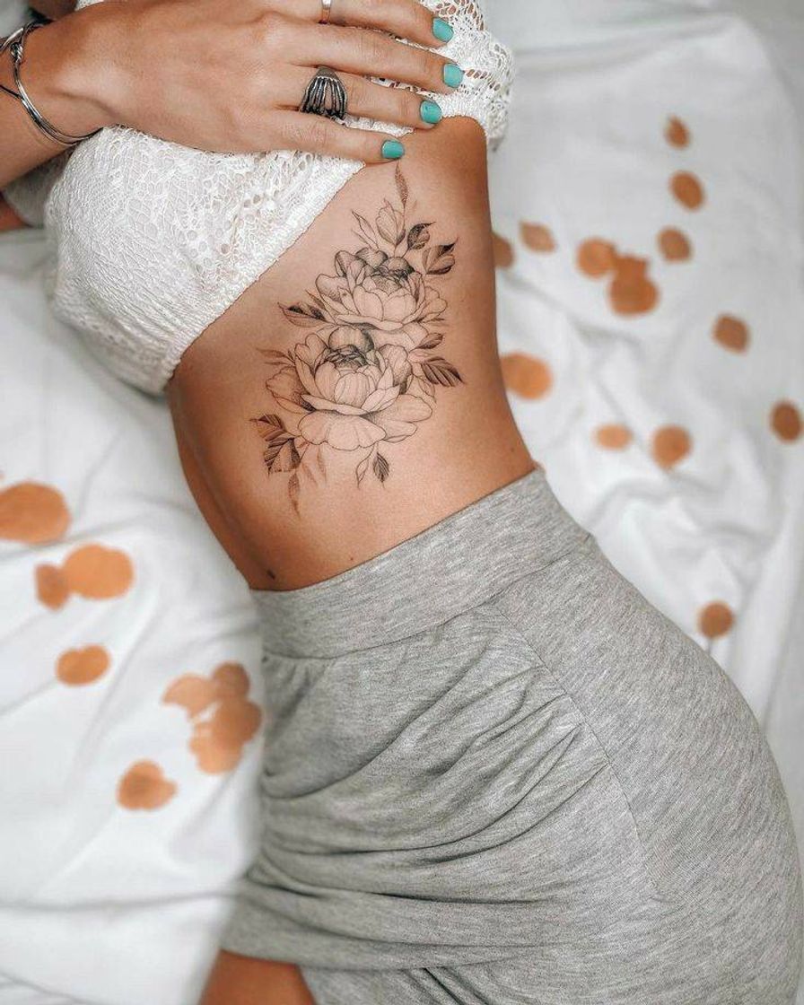 Moda Tatuagem de flor