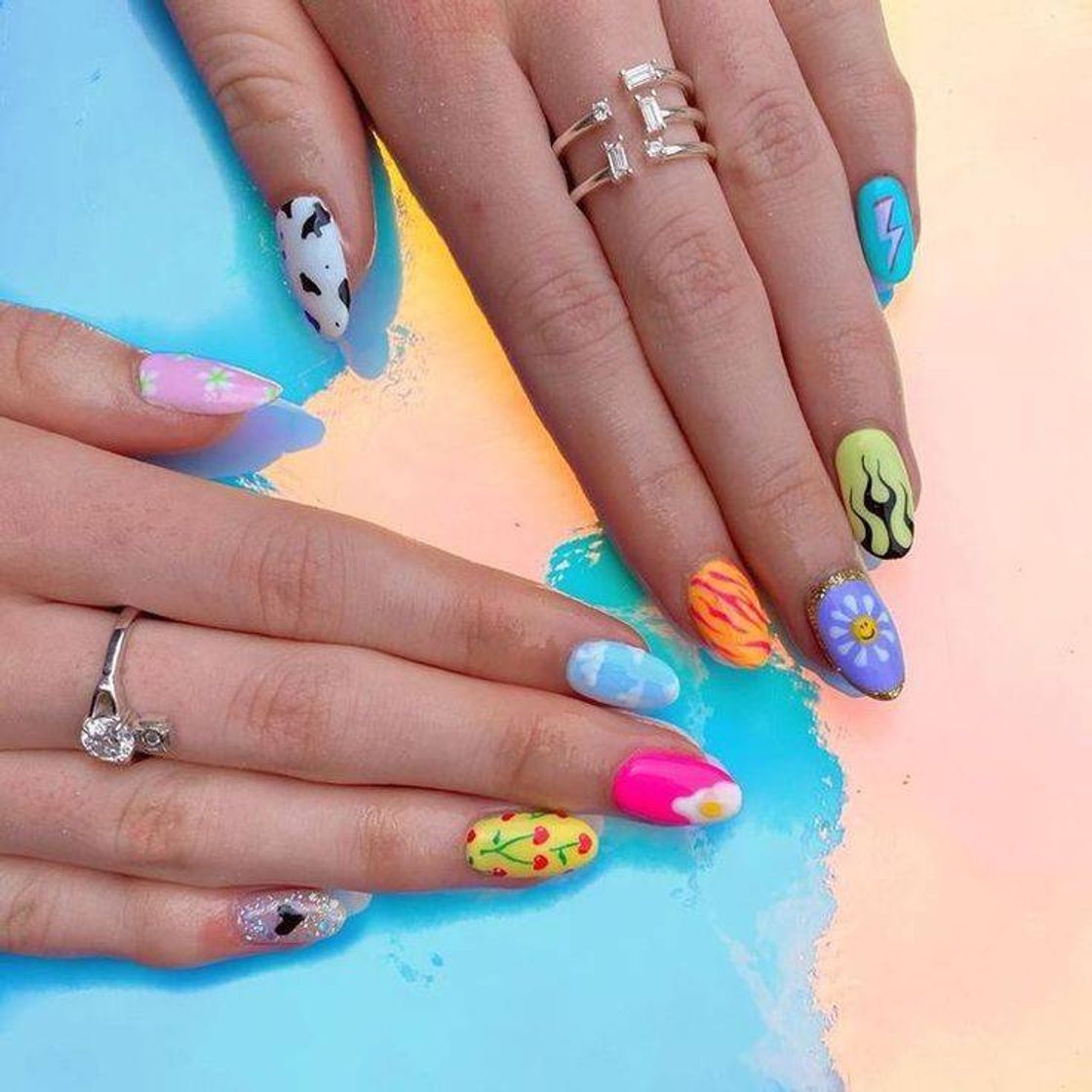 Fashion Unhas coloridas