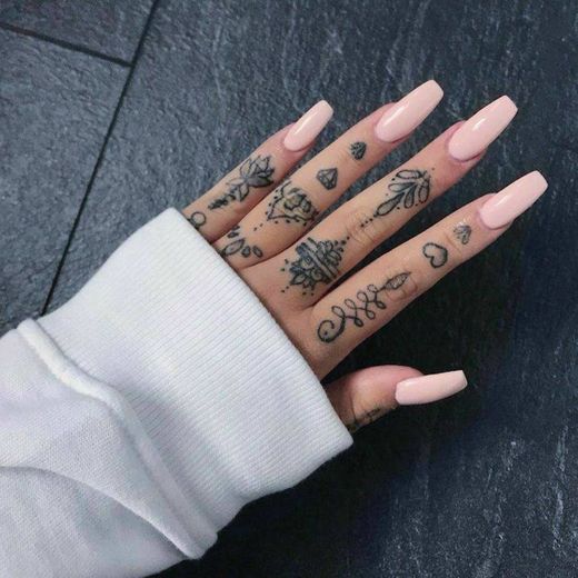 Tattos girl